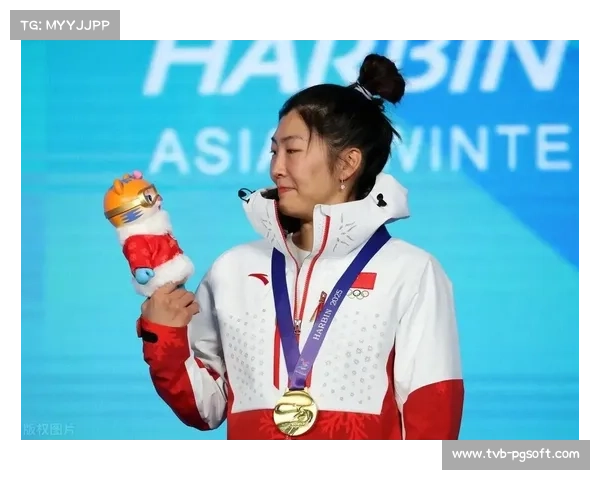 徐梦桃率队获空中技巧水池大奖赛混合团体中国站冠军