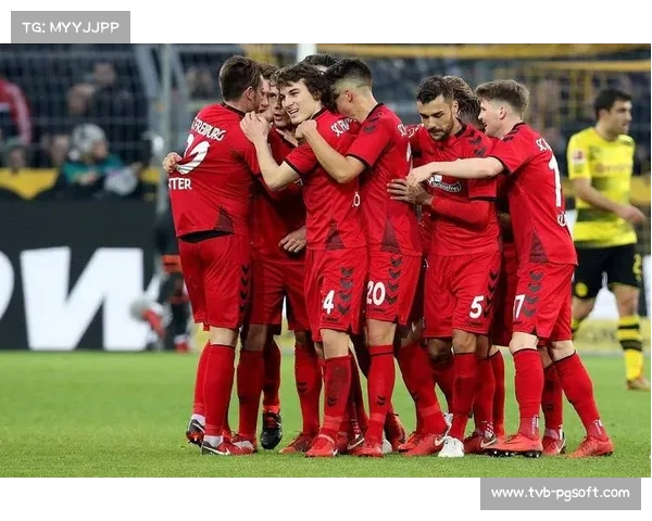 弗赖堡1-1战平美因茨，格里弗点射扳平